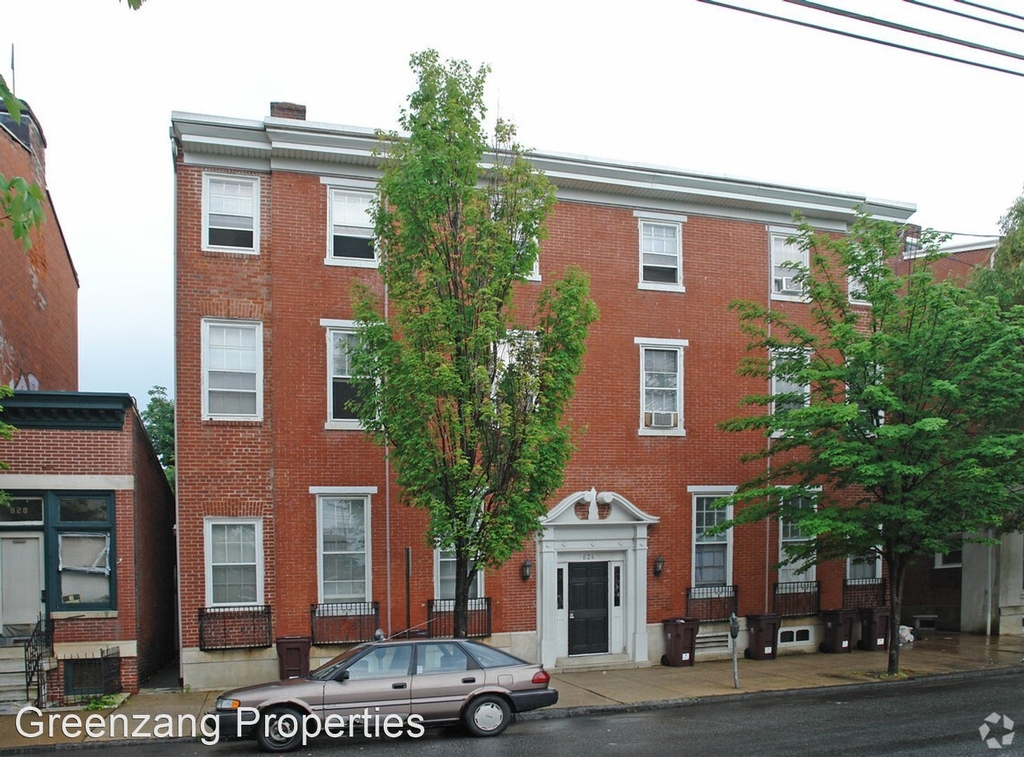 214 W 7th Street - Photo 0