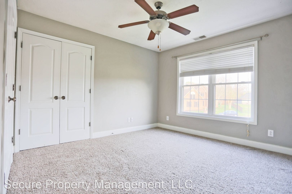 1146 Iron Wood Ct - Photo 25