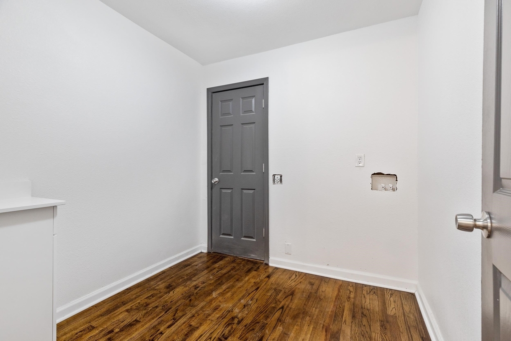 1117 Carrin - Photo 18