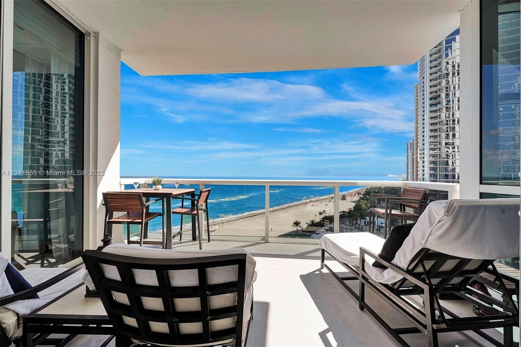 18101 Collins Ave - Photo 1