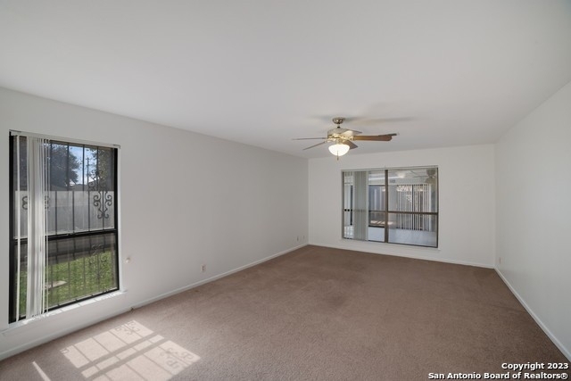 6026 Archwood - Photo 11