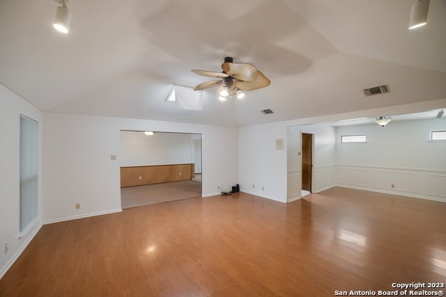 6026 Archwood - Photo 3