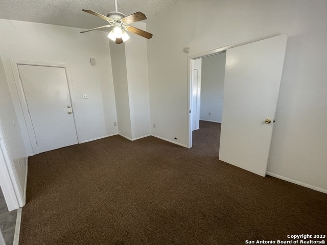 912 W Russell Pl - Photo 2