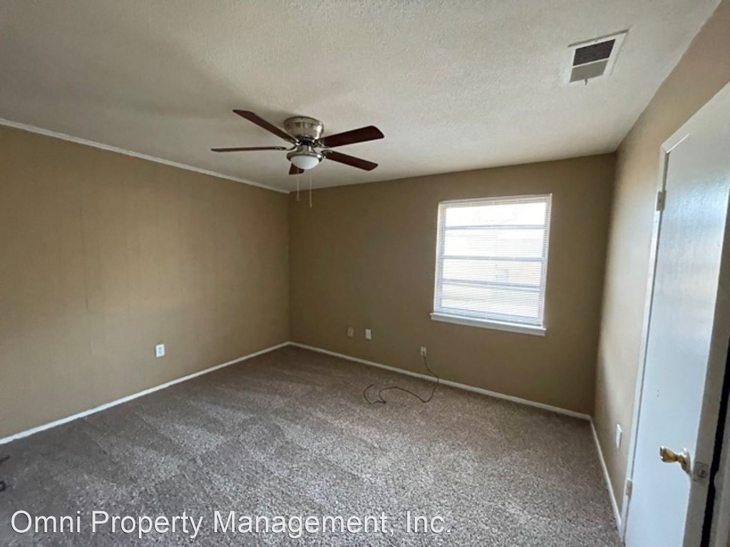 3233 Redbud Rd. - Photo 6