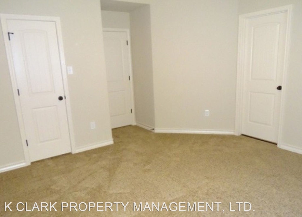 6411 Marcel Way #104 - Photo 32