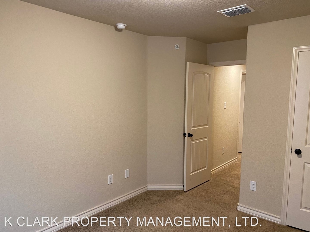 6527 Marcel Way #102 - Photo 22