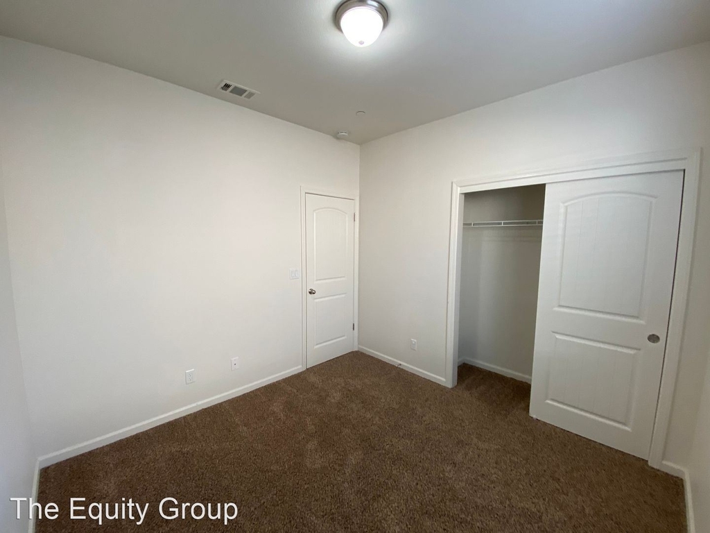 1253 Golf Avenue - Photo 3