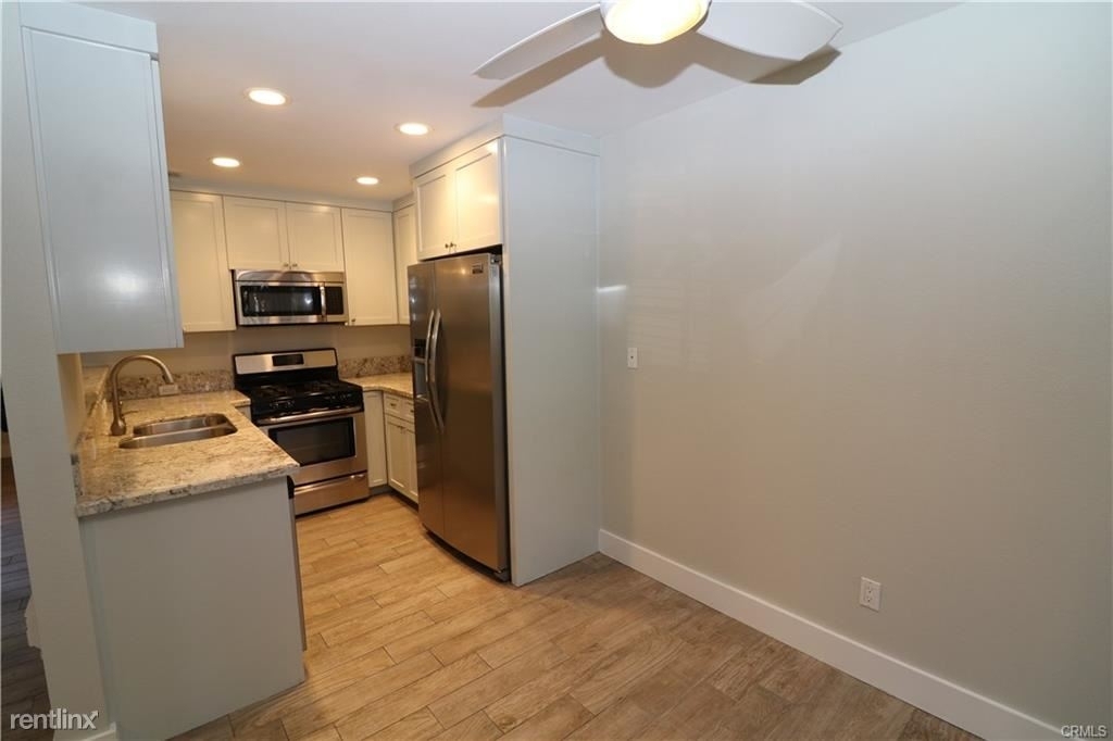 280 Aster St Apt 1 - Photo 5