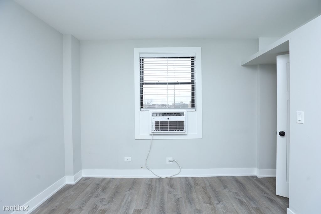 505 W. Belmont, Unit F8 - Photo 6