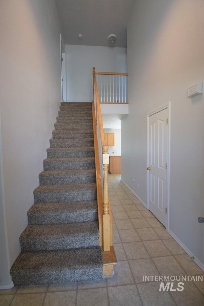 1801 W Camelot Dr - Photo 33