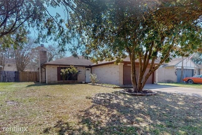 4506 R Hickorygate Drive - Photo 2