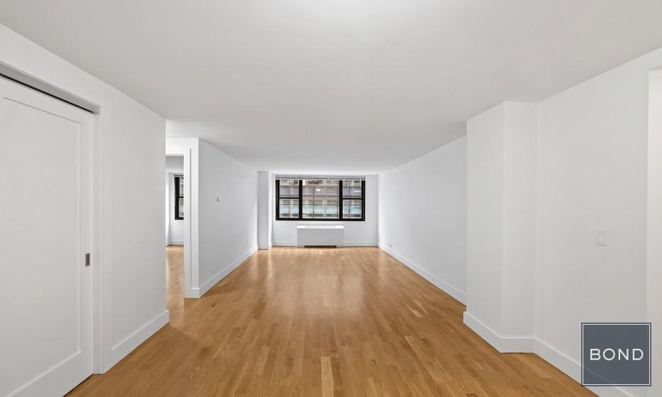 West 58th Street - Photo 2