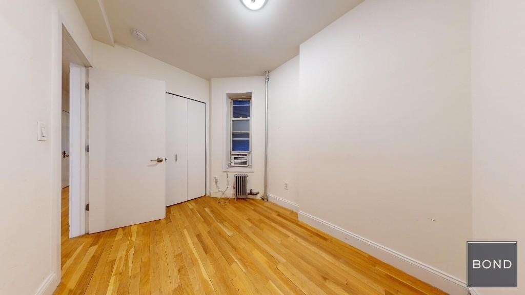 1435 First Avenue - Photo 1