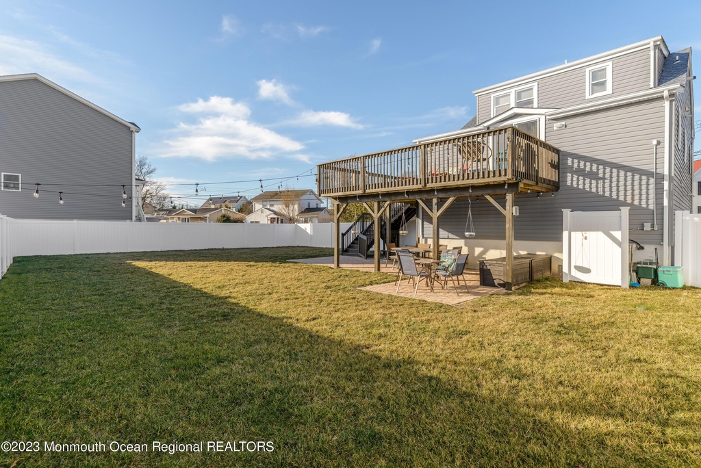 3125 Oceanic Drive - Photo 20