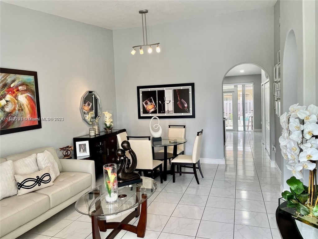 15326 Sw 138th Ct - Photo 1