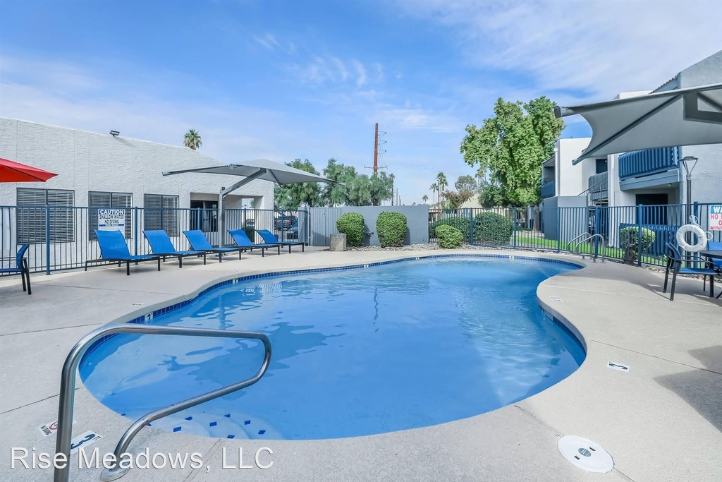 4529 W Ocotillo Rd - Photo 14