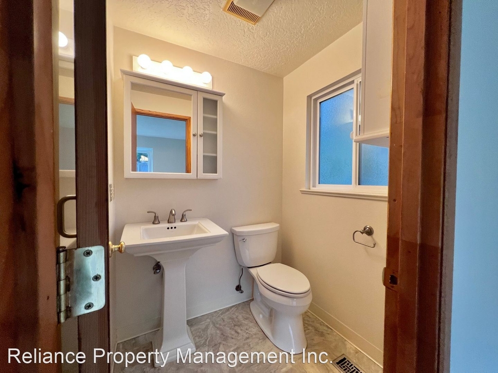 8670 Sw 75th Ave. - Photo 10