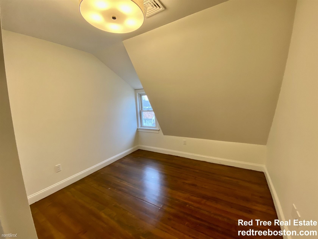 17 Bellevue St Apt 3a - Photo 8