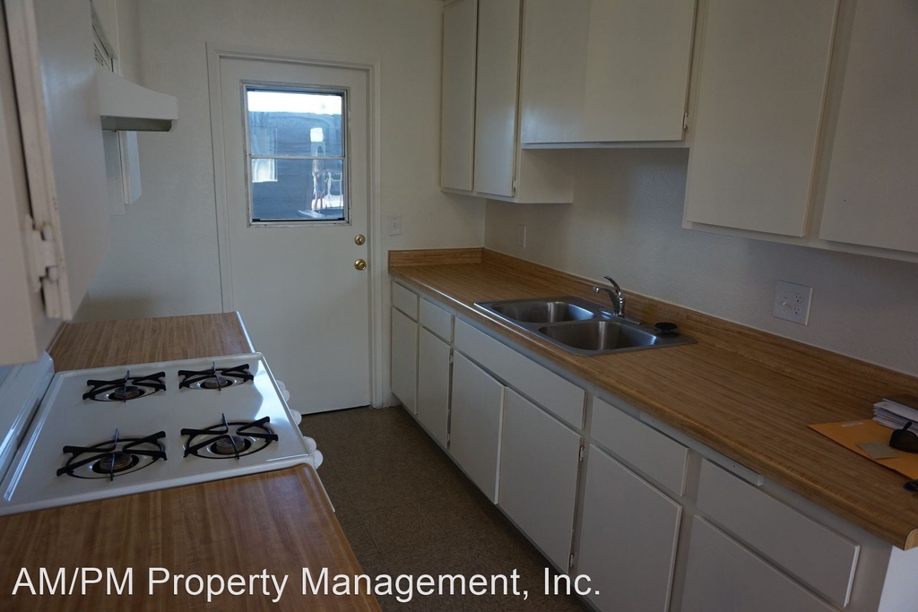 1776 Temple Ave. - Photo 10