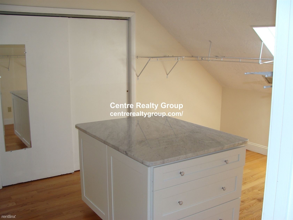 184 Austin St Apt 2 - Photo 11