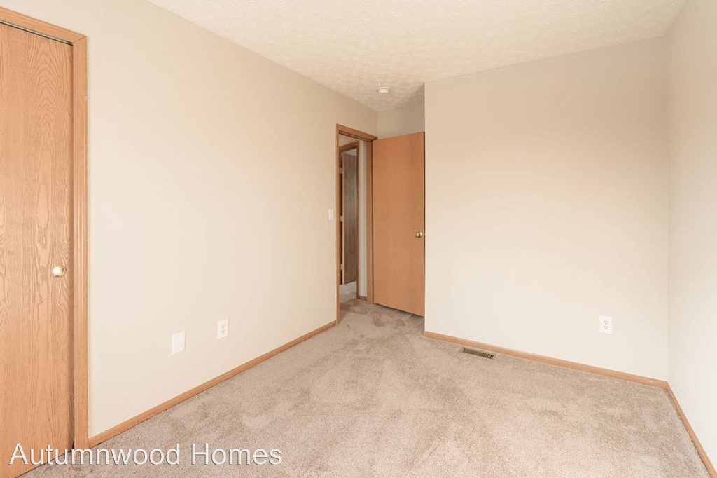 3123 Falcon Bridge Drive - Photo 15