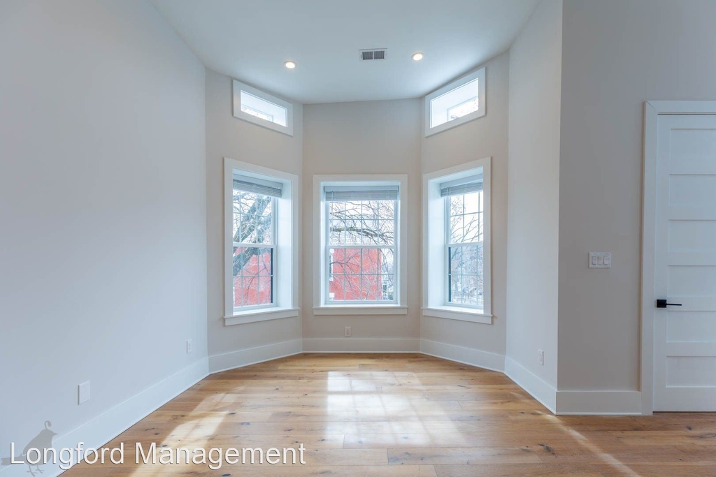 3001 11th St Nw - Photo 3