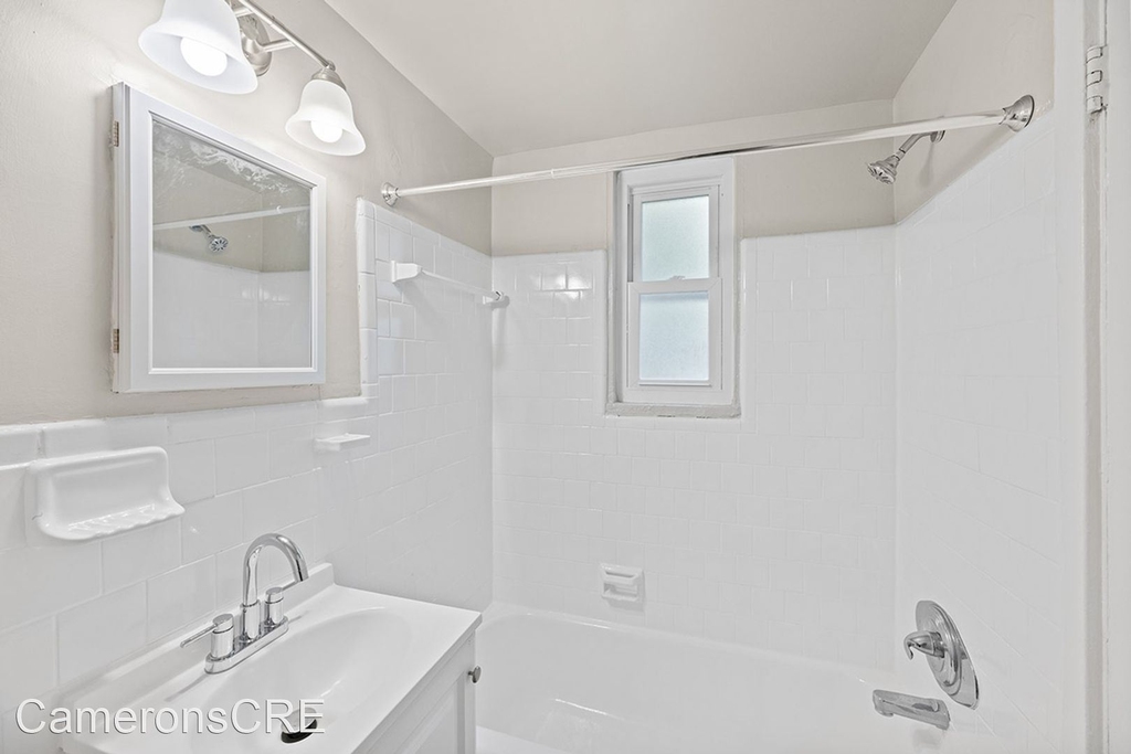 509 Montgomery Street - Photo 1