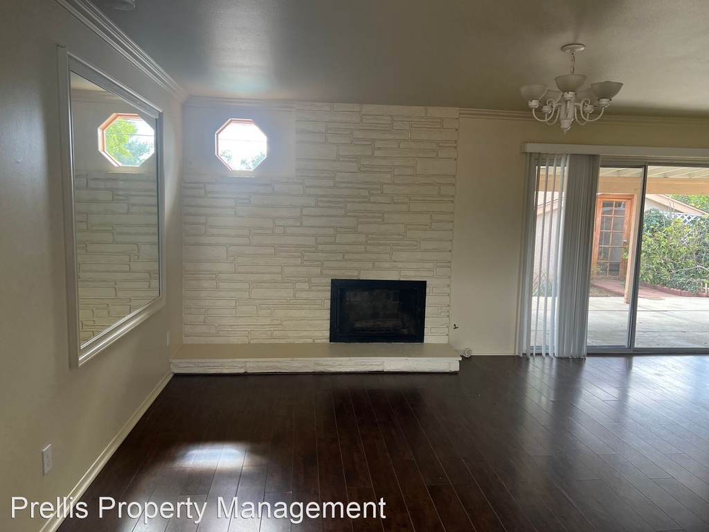 17148 Rinaldi St. - Photo 11