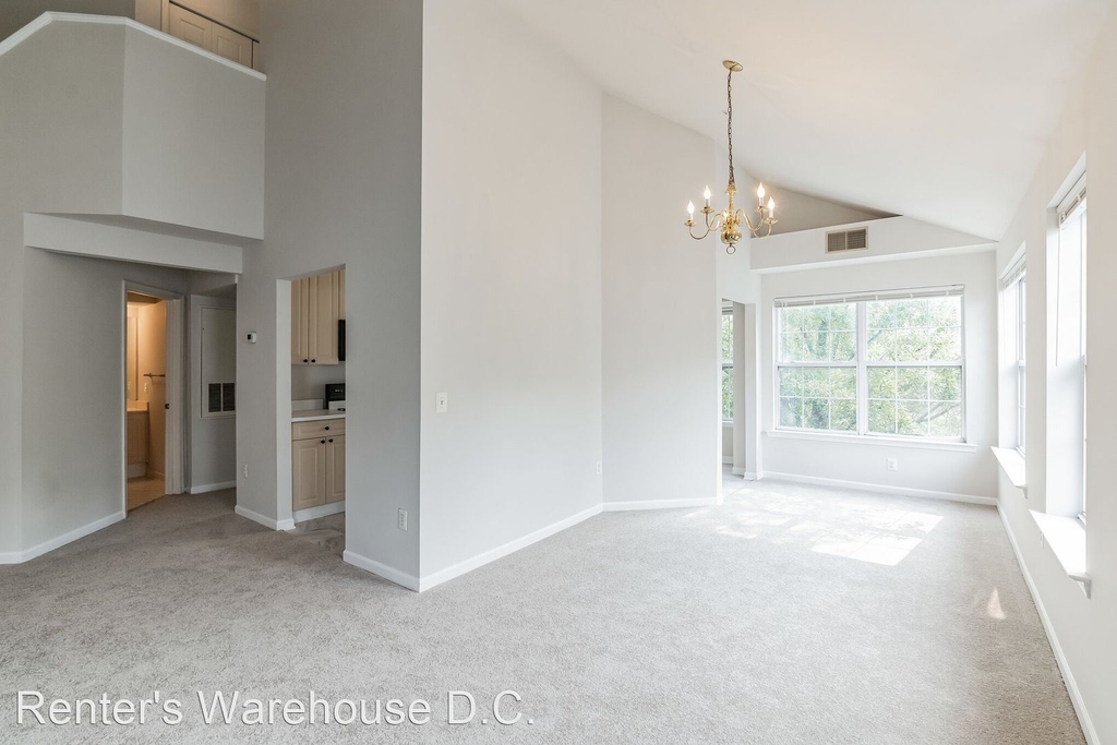 5921 Founders Crossing Ct #302 - Photo 6