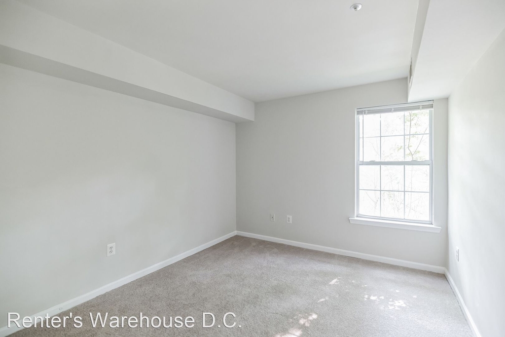 5921 Founders Crossing Ct #302 - Photo 17