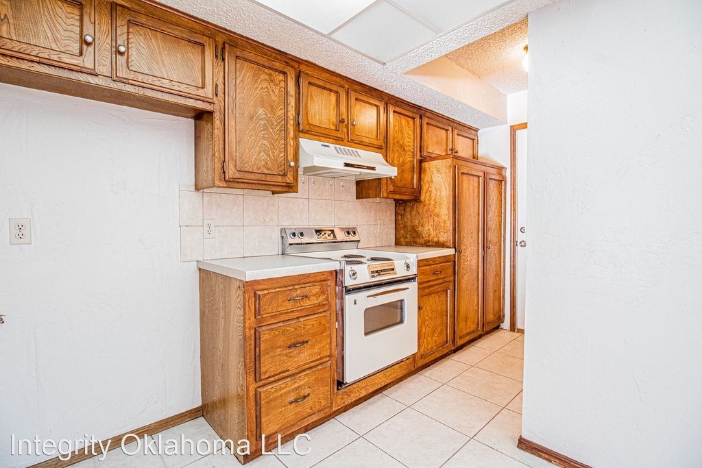 7401 Kings Manor Ct - Photo 24