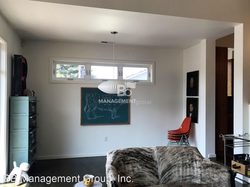 2530 Ne Alberta Street - Photo 18