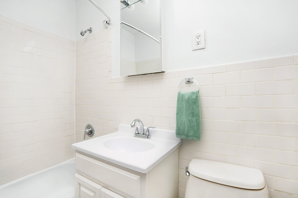 784 Columbus Avenue - Photo 12