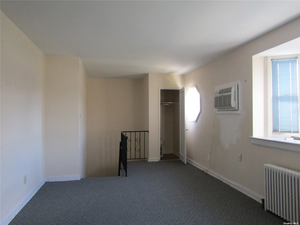 263-24 73rd Avenue - Photo 2