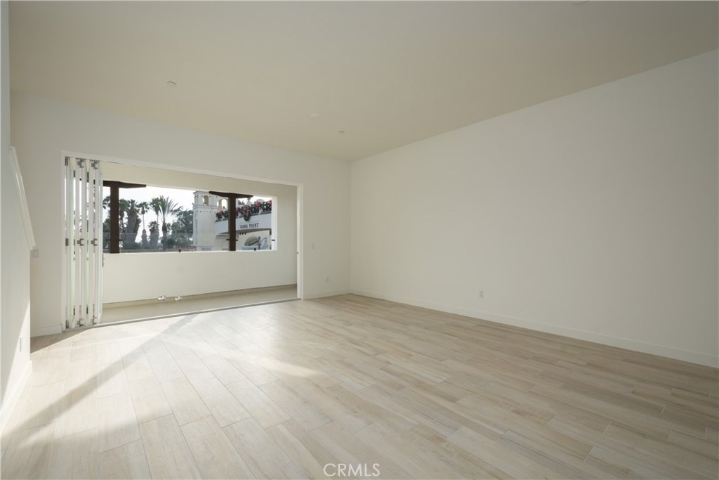 3205 Doheny Way - Photo 8