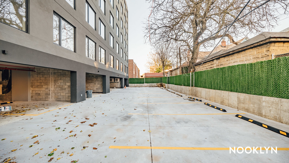 1351 Brooklyn Ave   - Photo 7