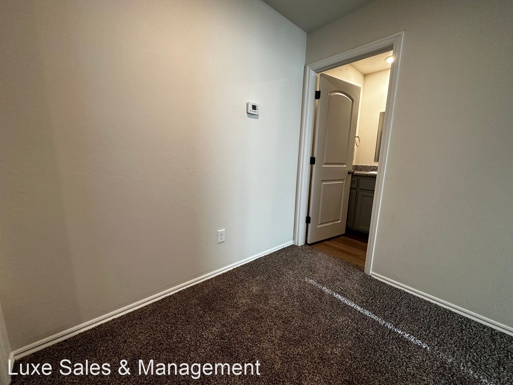 10817 Nw 119th Place - Photo 22
