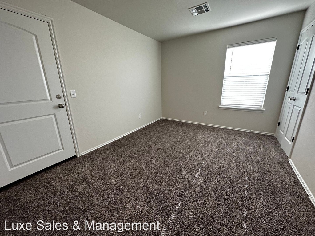 10817 Nw 119th Place - Photo 28