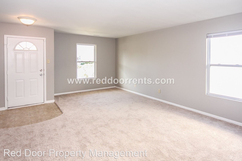 15448 Gallow Lane - Photo 3