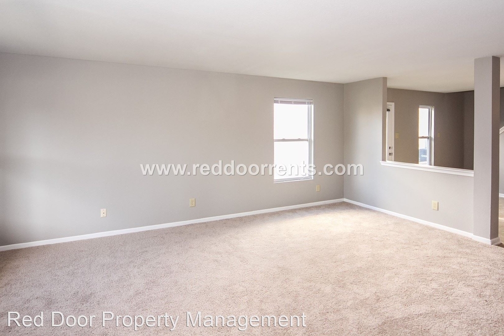 15448 Gallow Lane - Photo 4