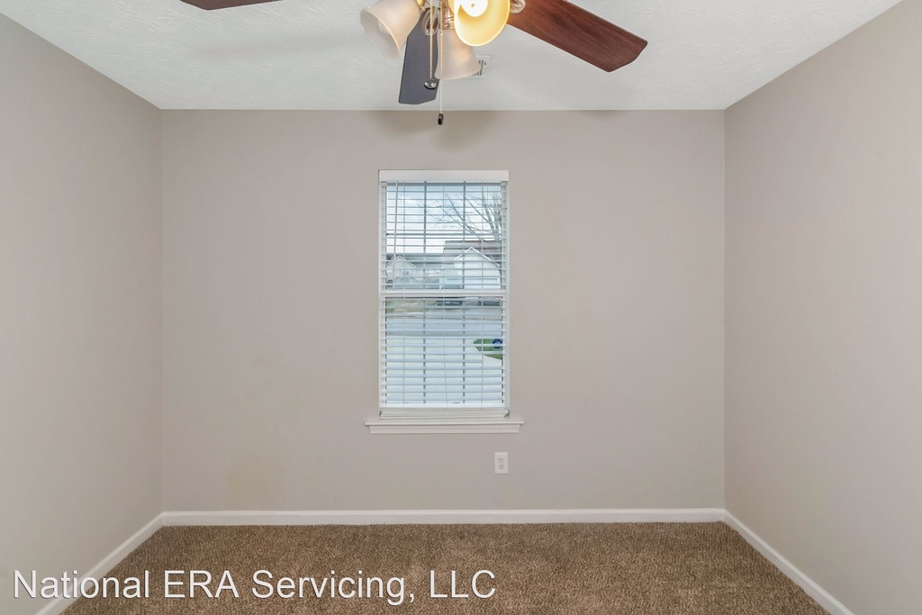 5025 Towne Park Dr - Photo 34