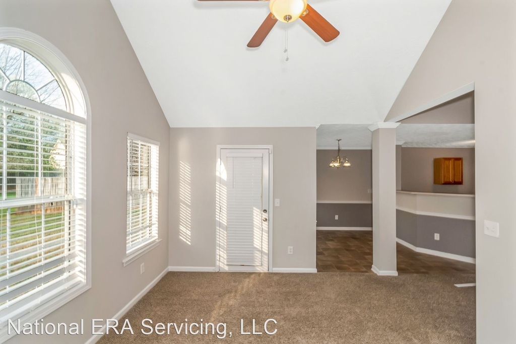 5025 Towne Park Dr - Photo 19