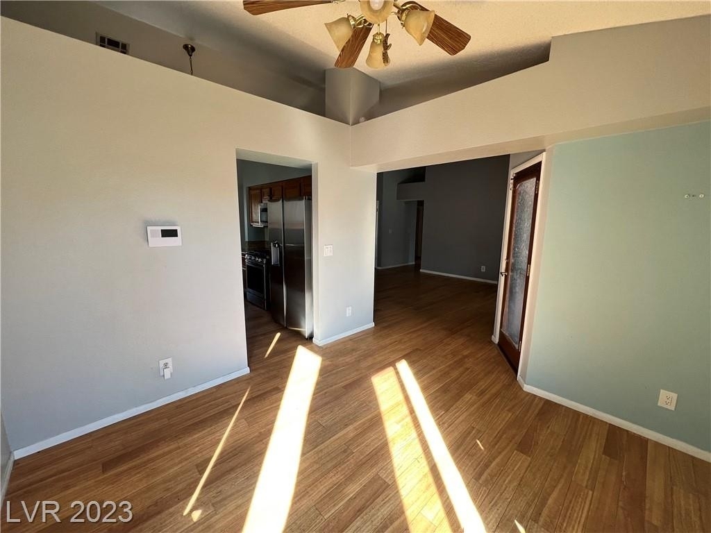 6505 Chilton Court - Photo 12