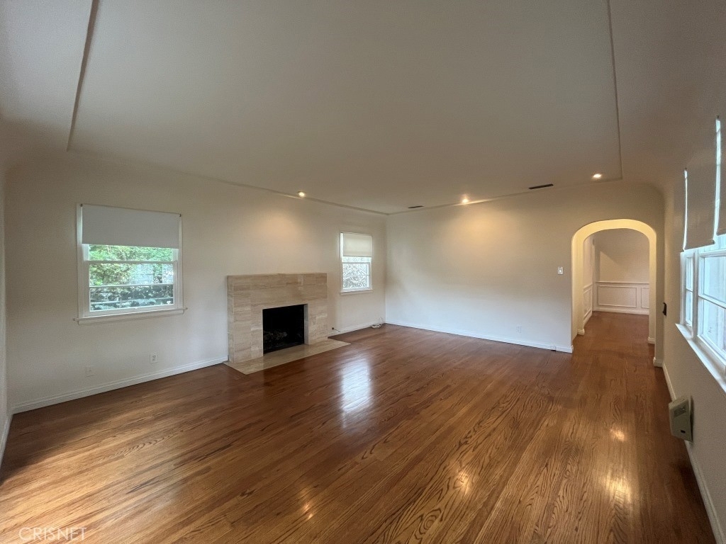 4200 Shadyglade Avenue - Photo 3