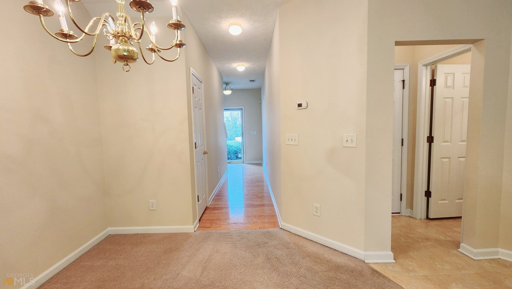 1667 Jackson Square Nw - Photo 5