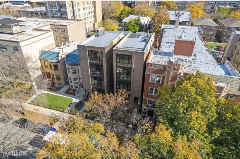 5731 North Winthrop Avenue Penthouse - Photo 3