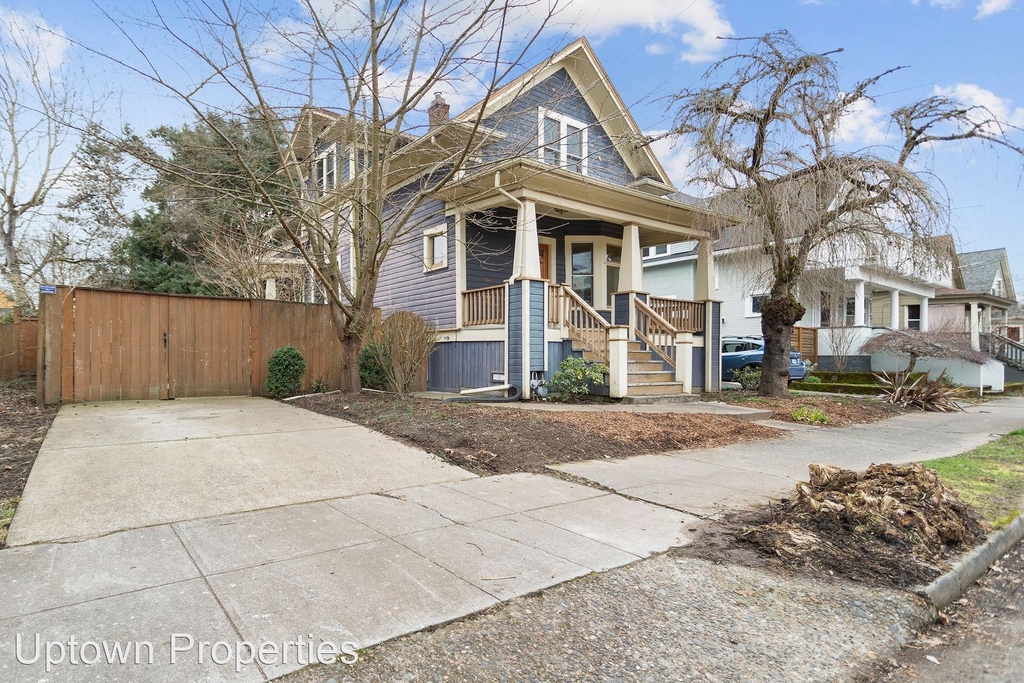 3607 Ne 13th Ave - Photo 0