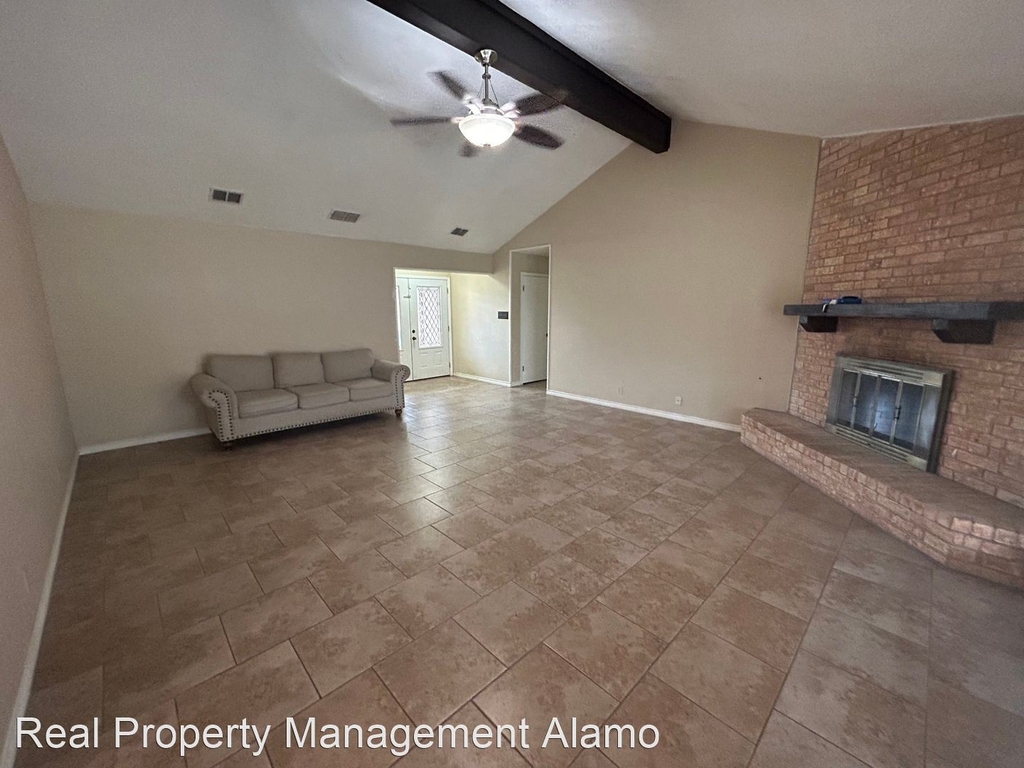 7507 Lincoln Village Drive - Photo 3