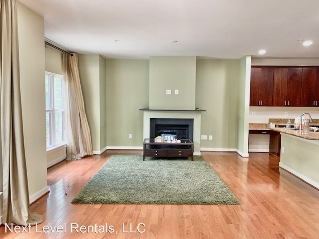 5711 Lustine Street - Photo 14