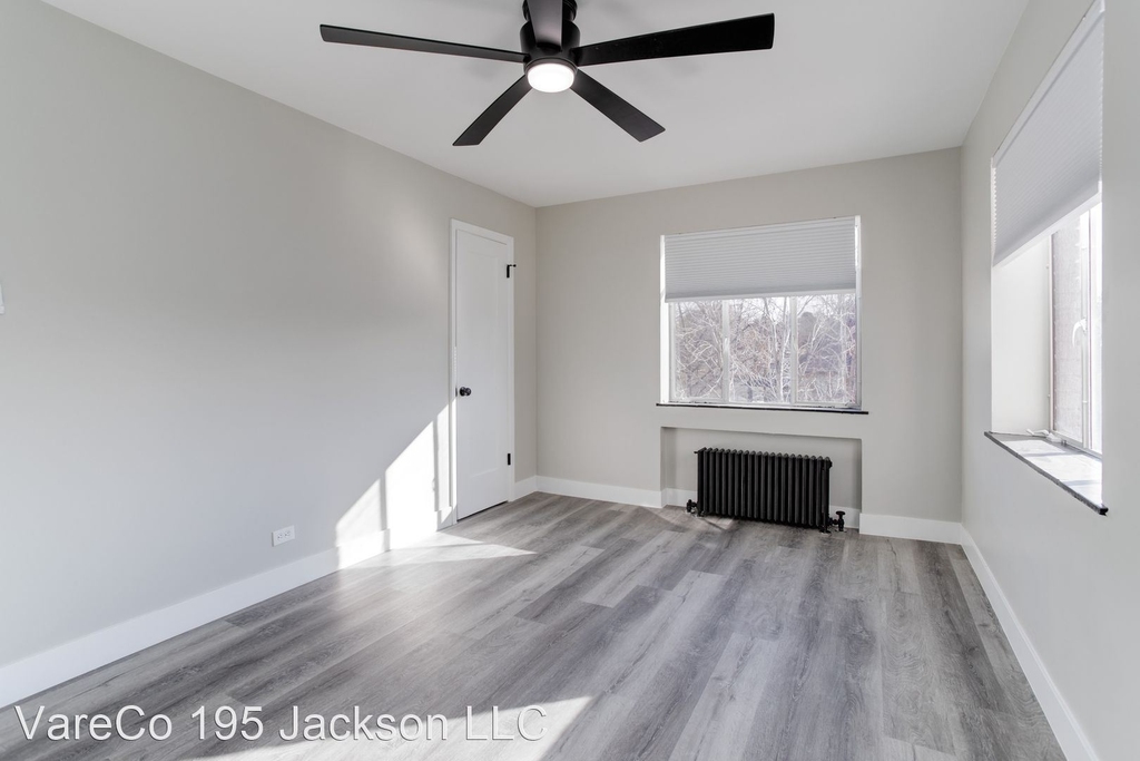 195 Jackson St - Photo 15